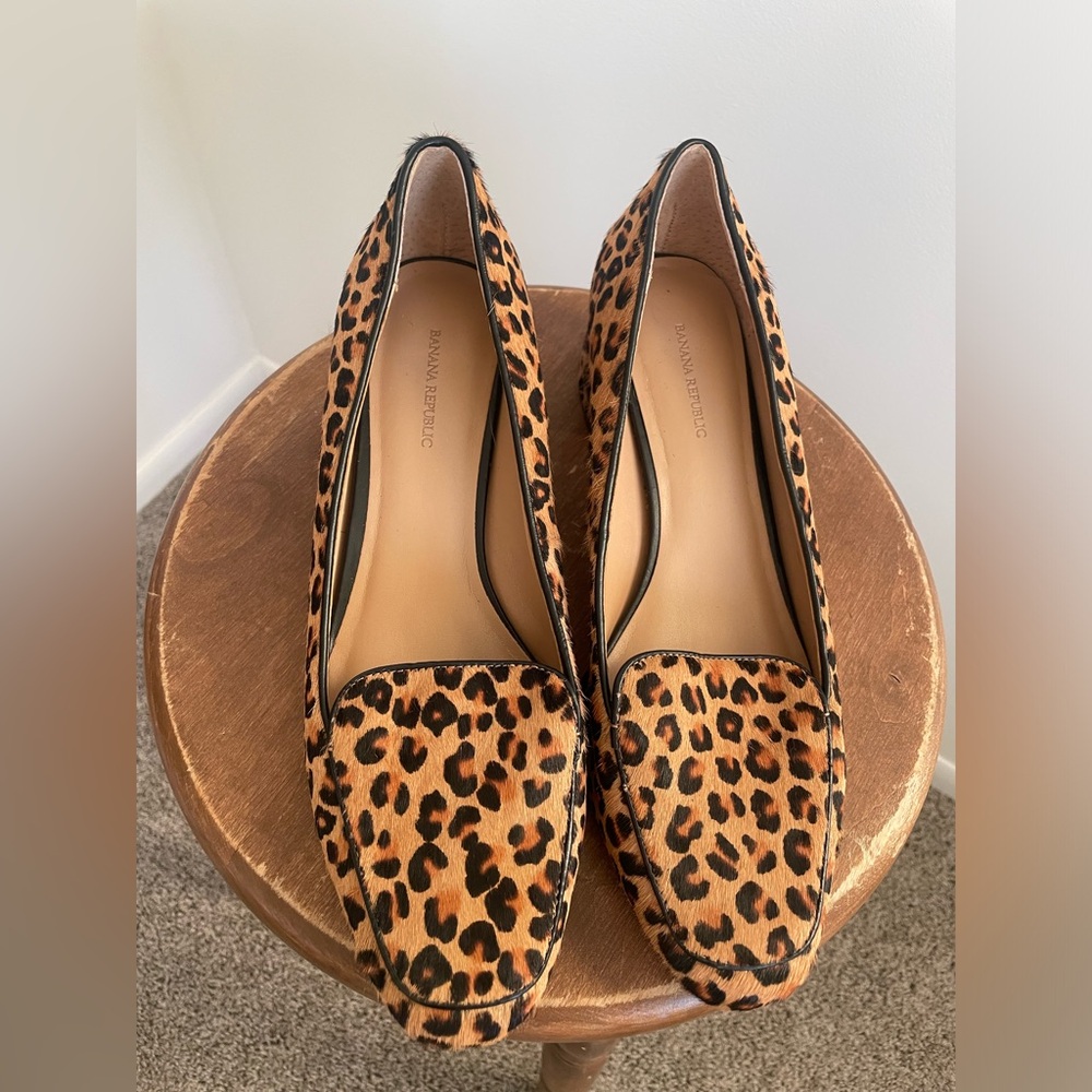 Banana Republic Leopard Print Flats - Picture 3 of 7